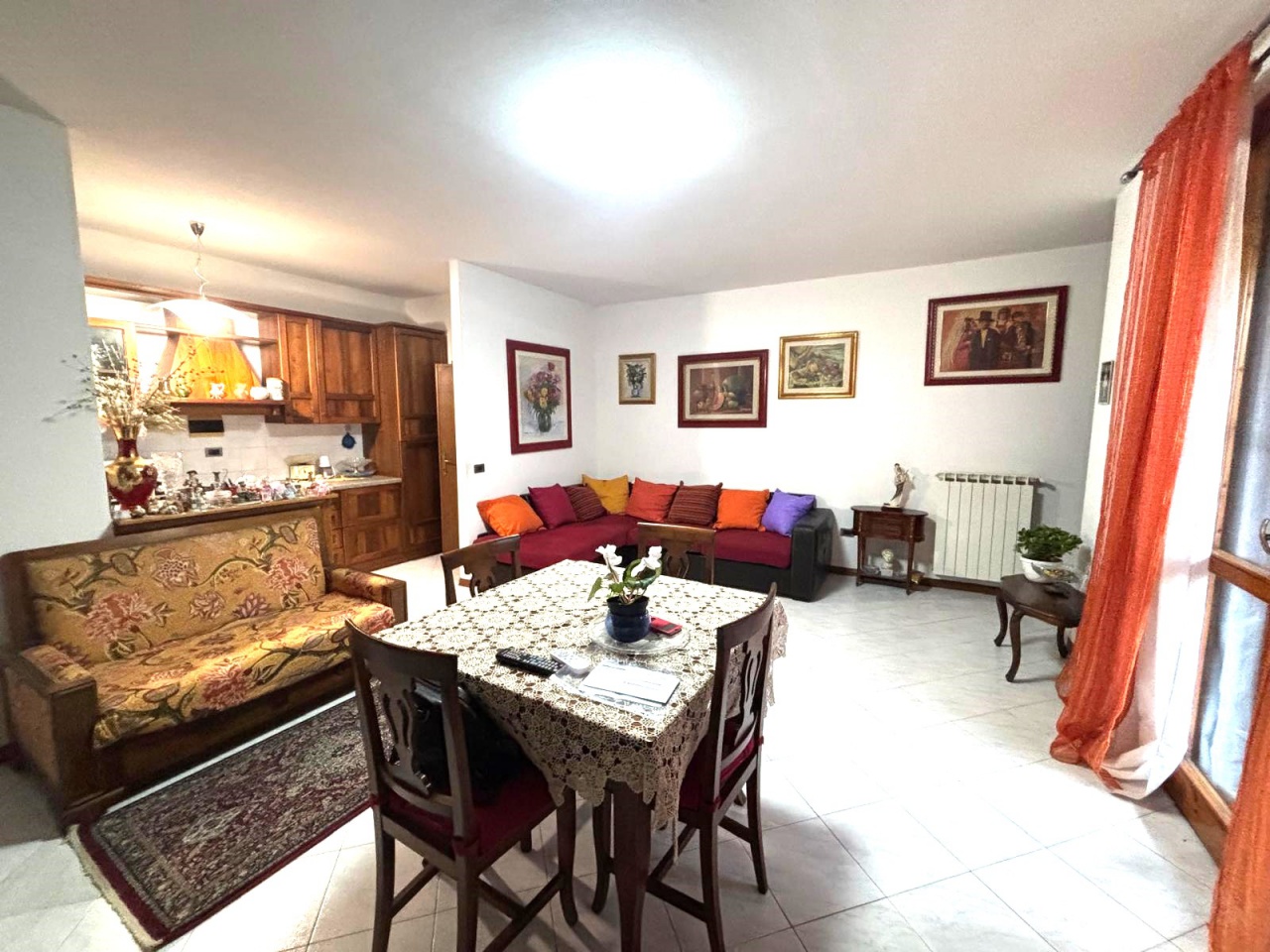 Quadrilocale con terrazzo in via erbosa, Campi Bisenzio