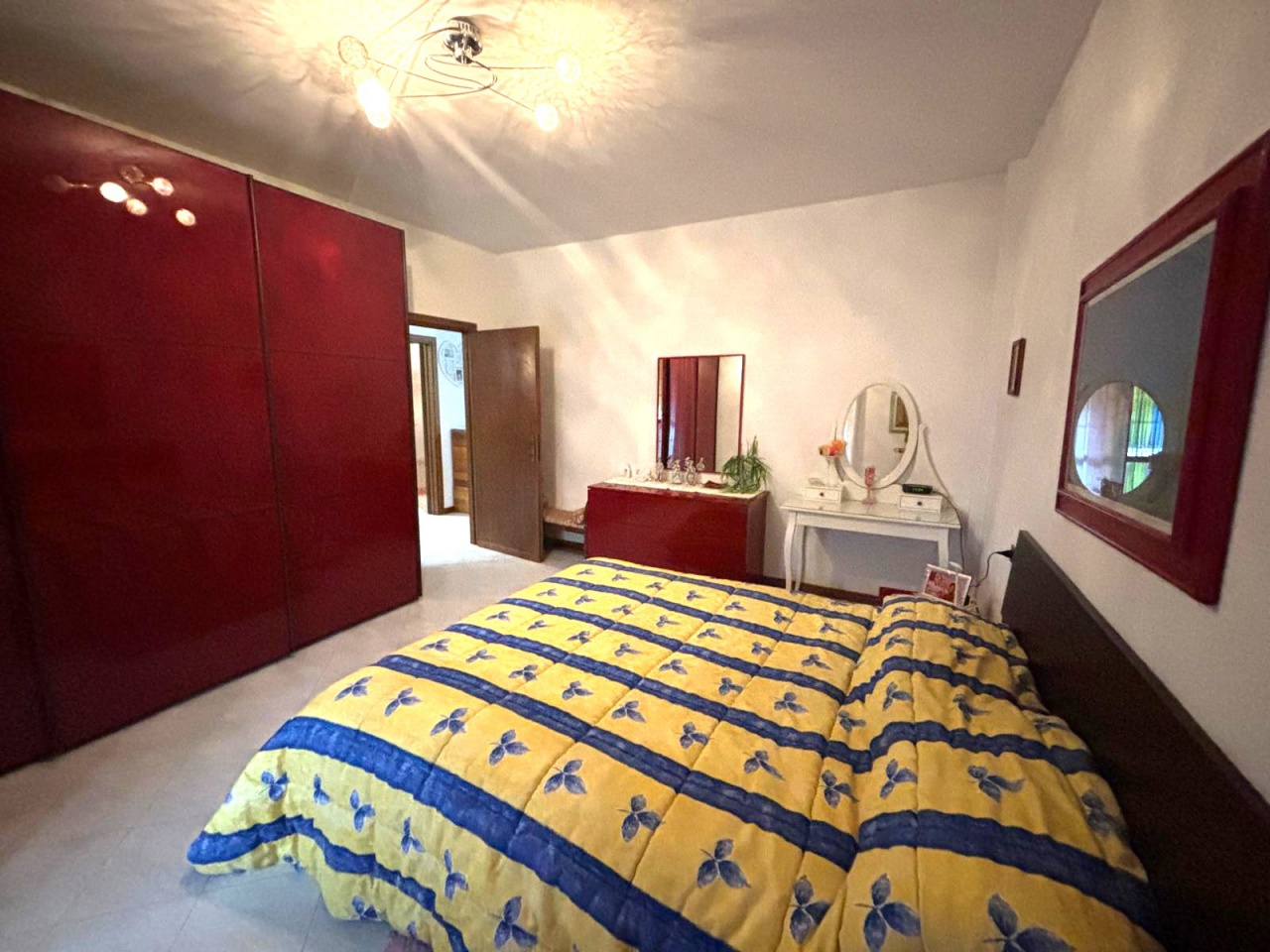 Quadrilocale con terrazzo in via erbosa, Campi Bisenzio