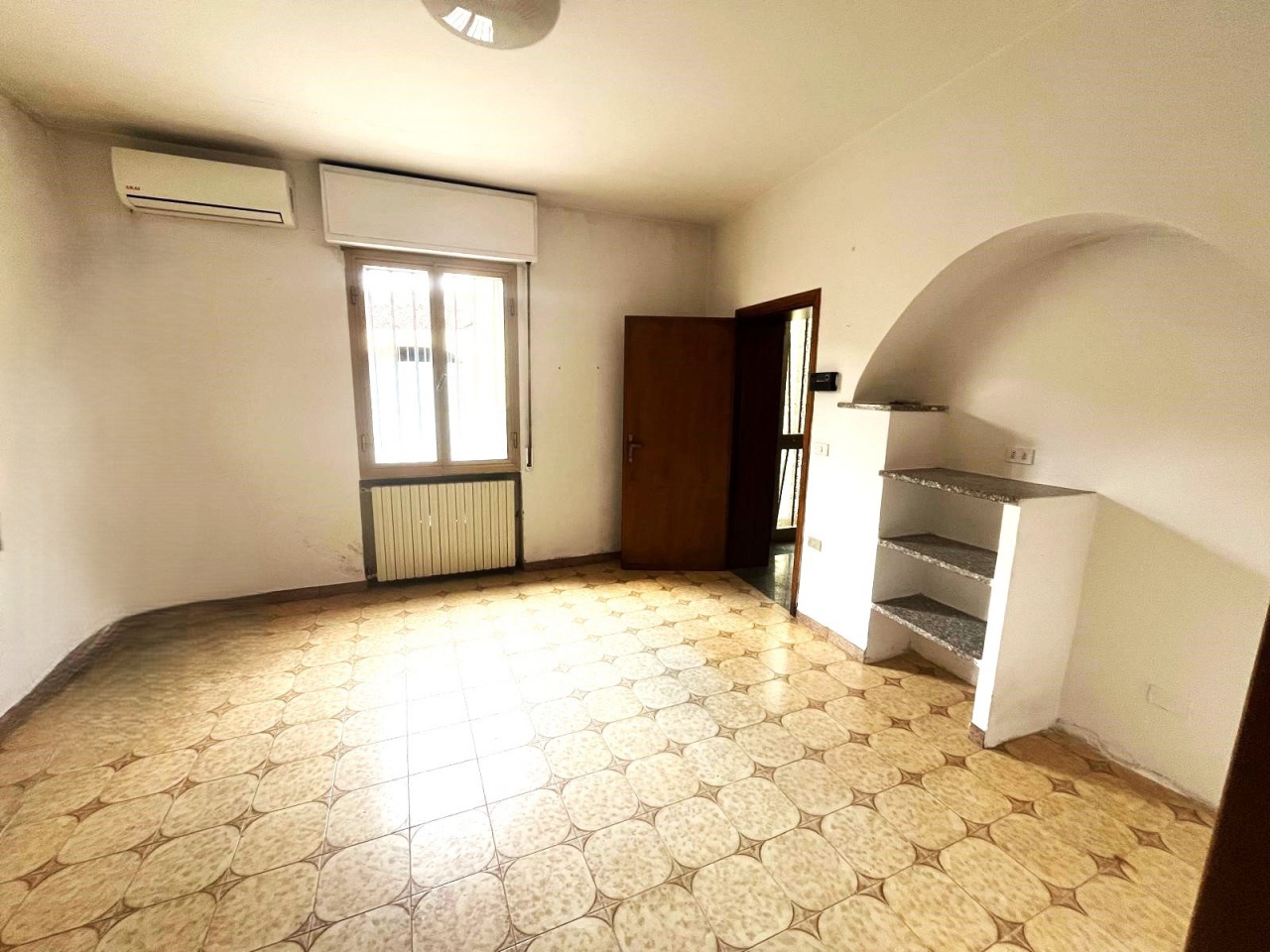 Casa indipendente in vendita in via della violata, Prato