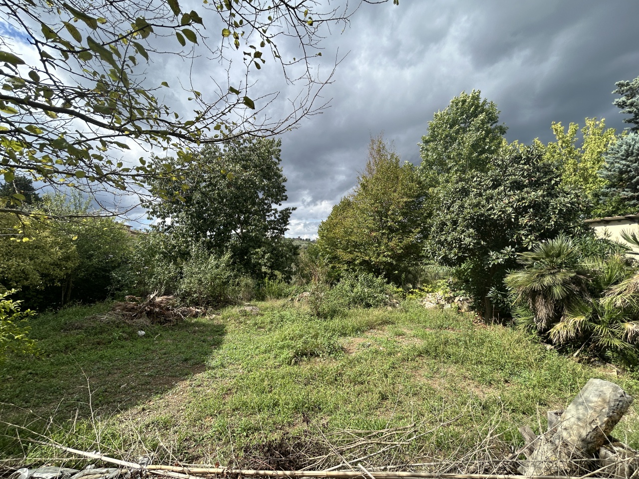 Stabile/Palazzo con giardino in via senese, Firenze