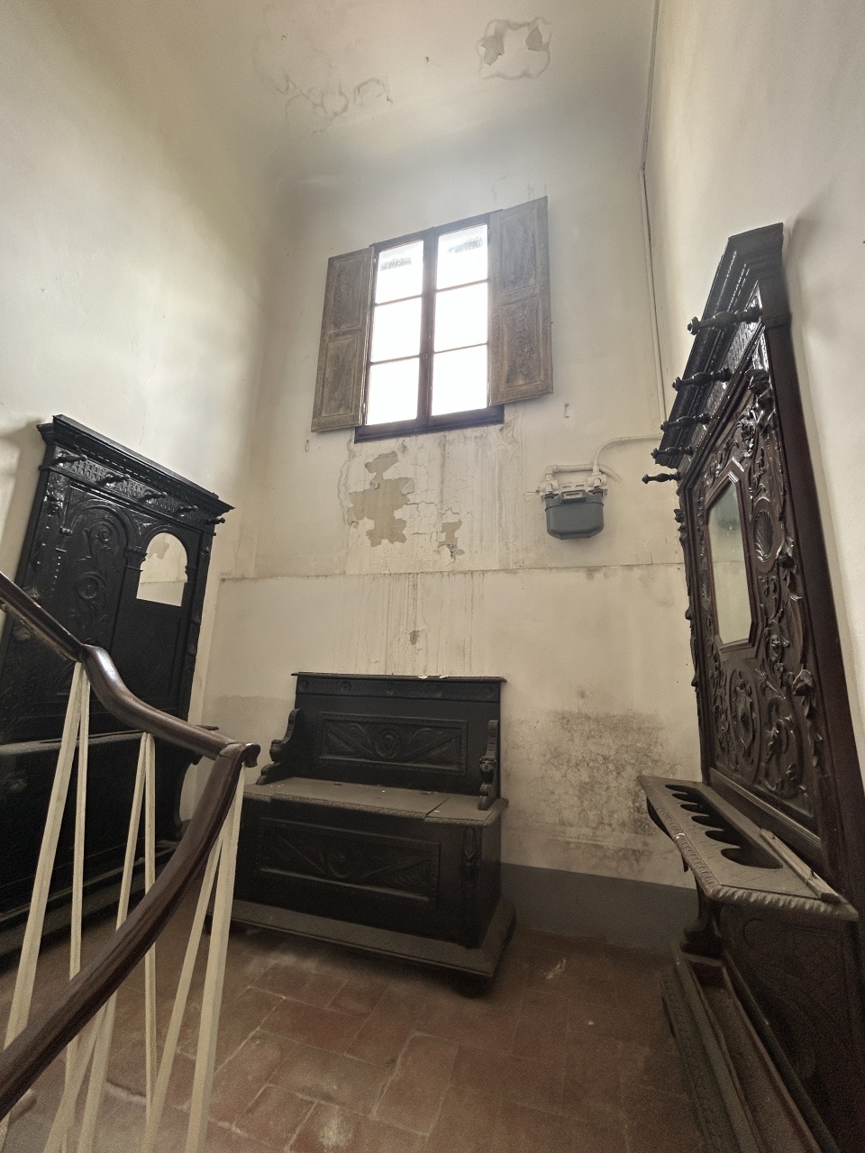 Stabile/Palazzo con giardino in via senese, Firenze