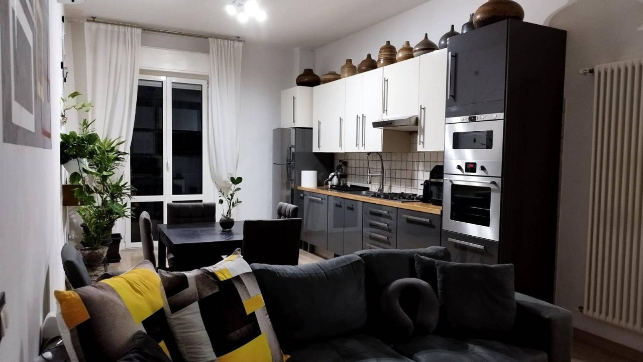 Quadrilocale con terrazzo in via giovanni minzoni, Signa