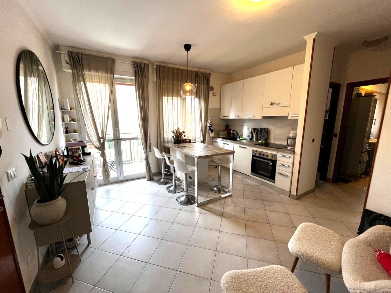 Bilocale con terrazzo in mammoli, Campi Bisenzio