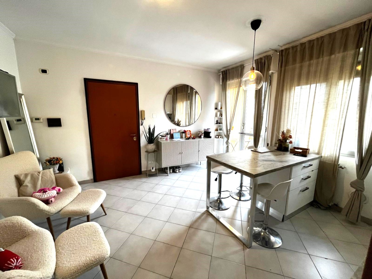 Bilocale con terrazzo in mammoli, Campi Bisenzio