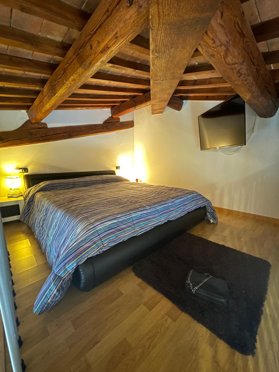 Casa indipendente con giardino in via san filippo, Signa