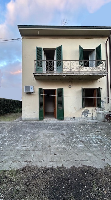 Casa indipendente con giardino in via dei colli, Signa