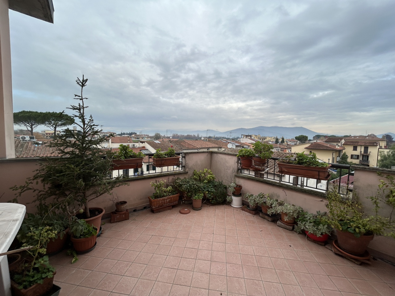 Attico con terrazzo in via piave, Campi Bisenzio