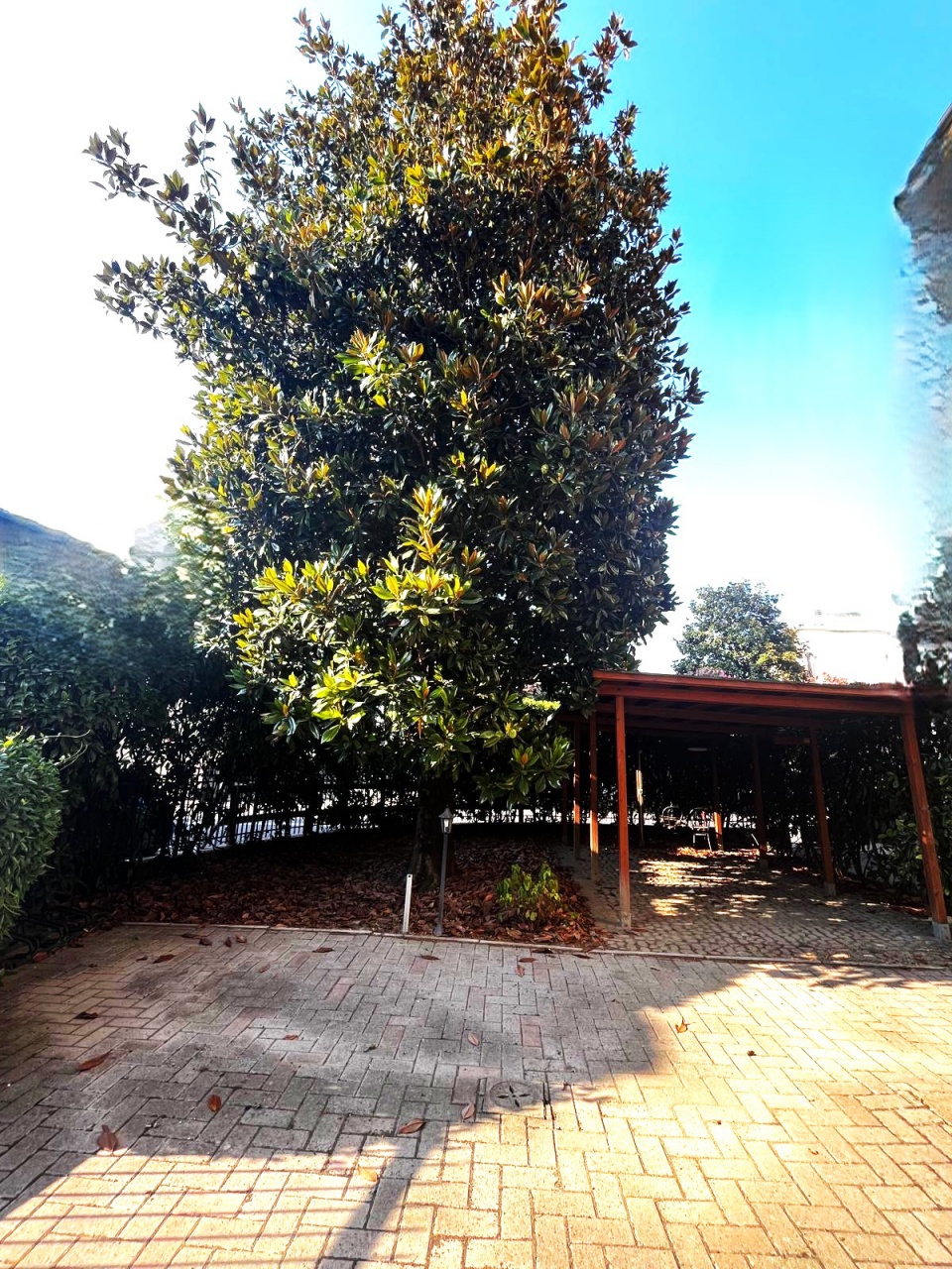 Villa con giardino in via pistoiese, Campi Bisenzio