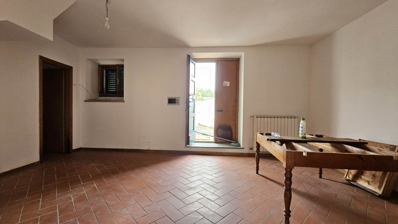 Casa indipendente con giardino a Carmignano