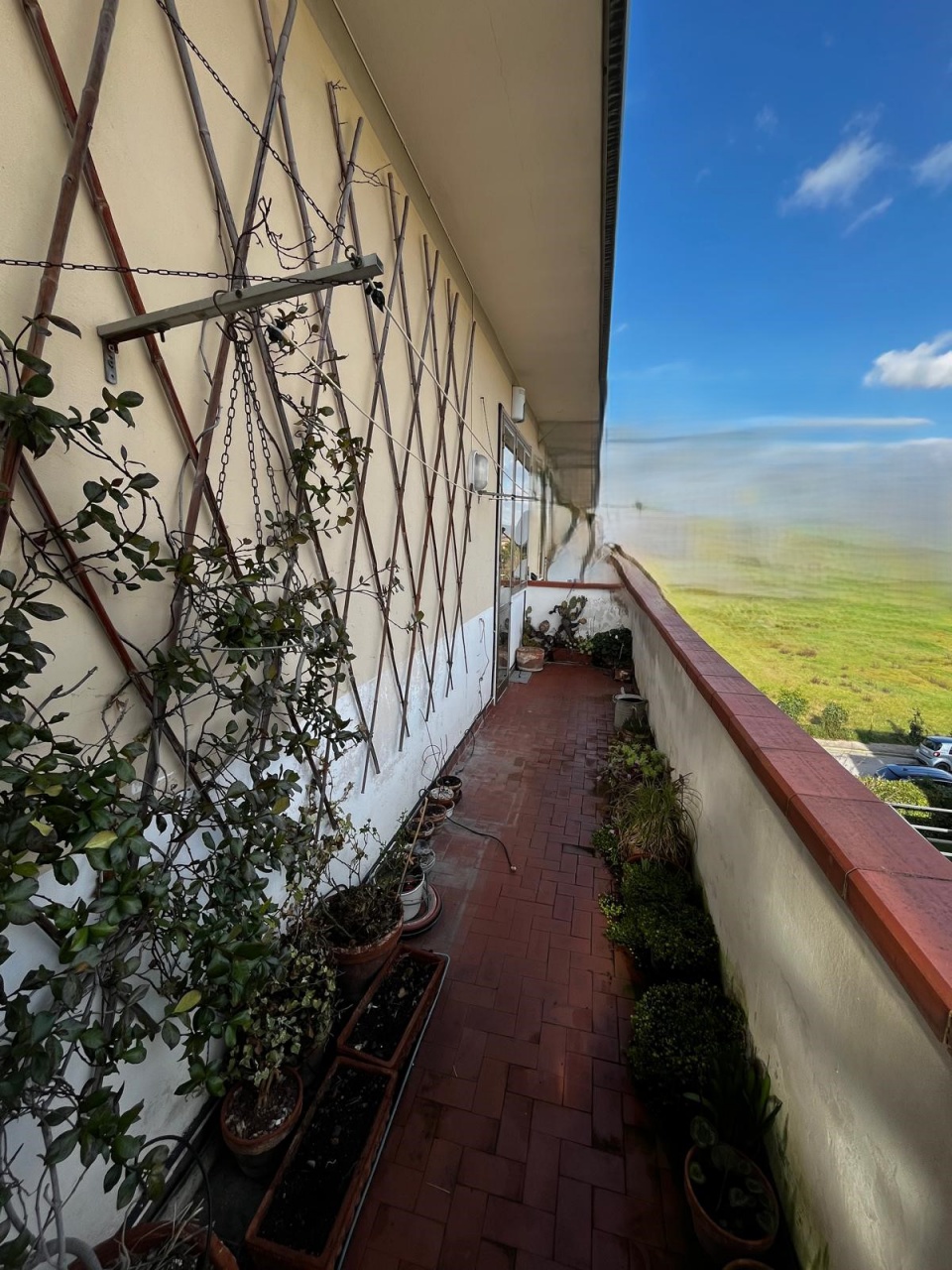 Attico con terrazzo in via di sotto, Campi Bisenzio