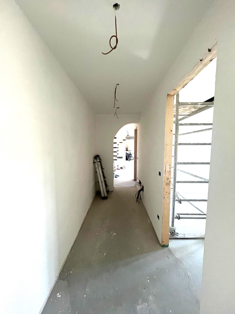 Casa indipendente con giardino in via san paolo, Campi Bisenzio