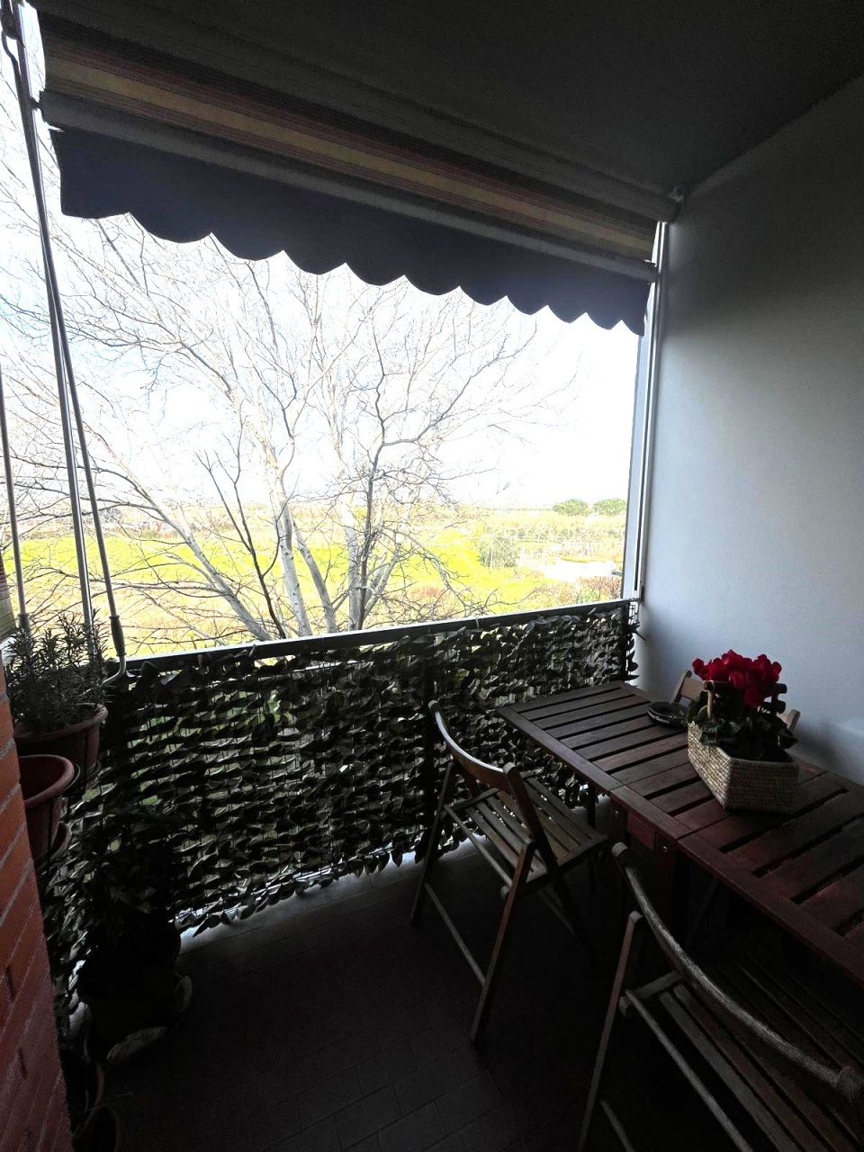 Appartamento con terrazzo a Campi Bisenzio