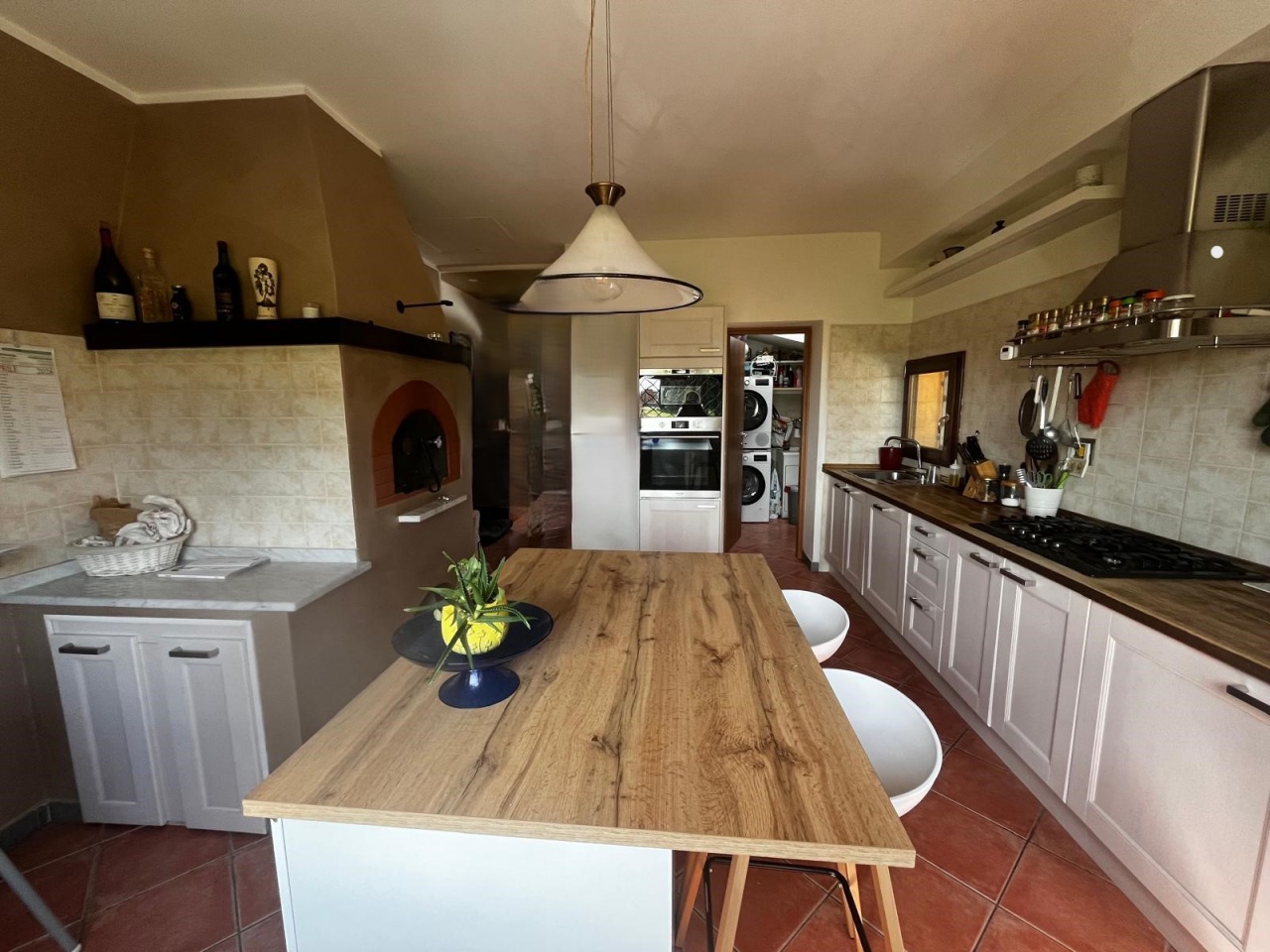 Villa con terrazzo in via san lorenzo, Campi Bisenzio