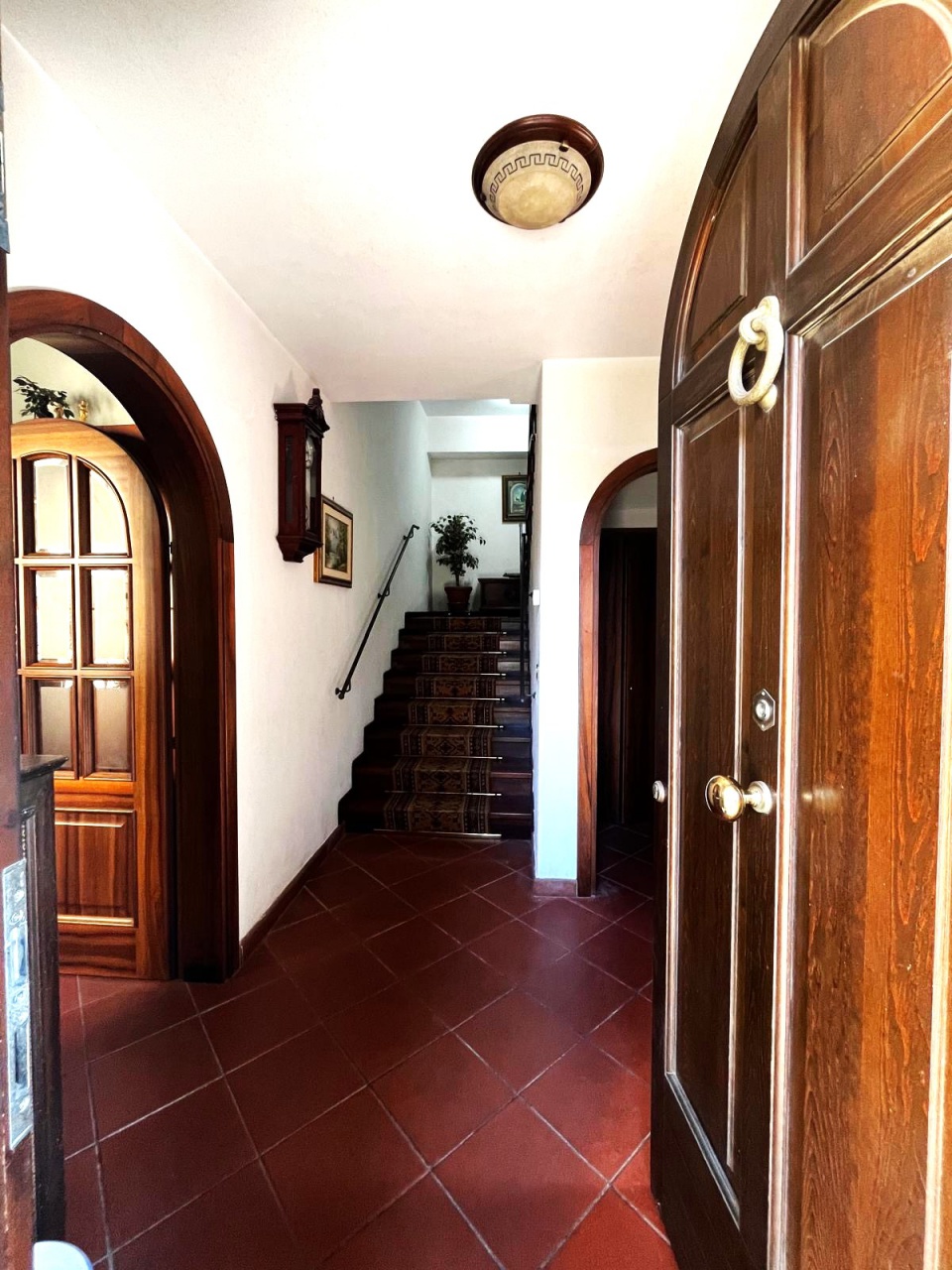 Villa con giardino in via pistoiese, Campi Bisenzio
