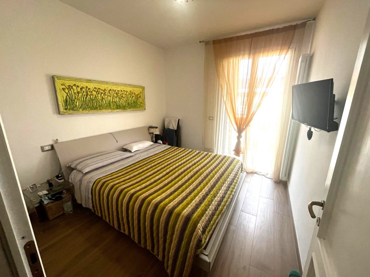 Villa con giardino in via maleloggia, Campi Bisenzio