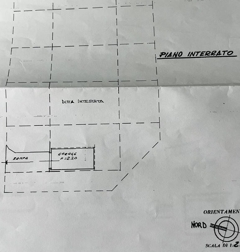 Villa con giardino in via ciro menotti, Poggio a Caiano