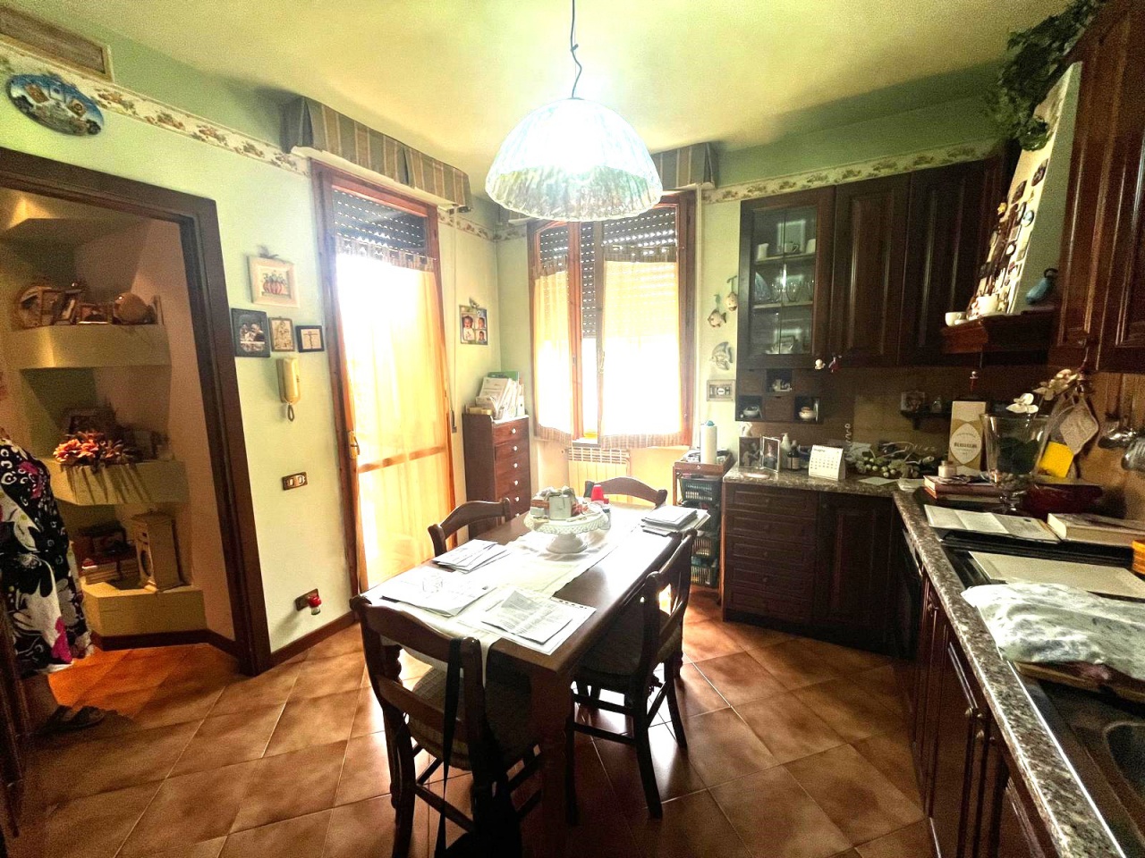 Villa con giardino in via ciro menotti, Poggio a Caiano
