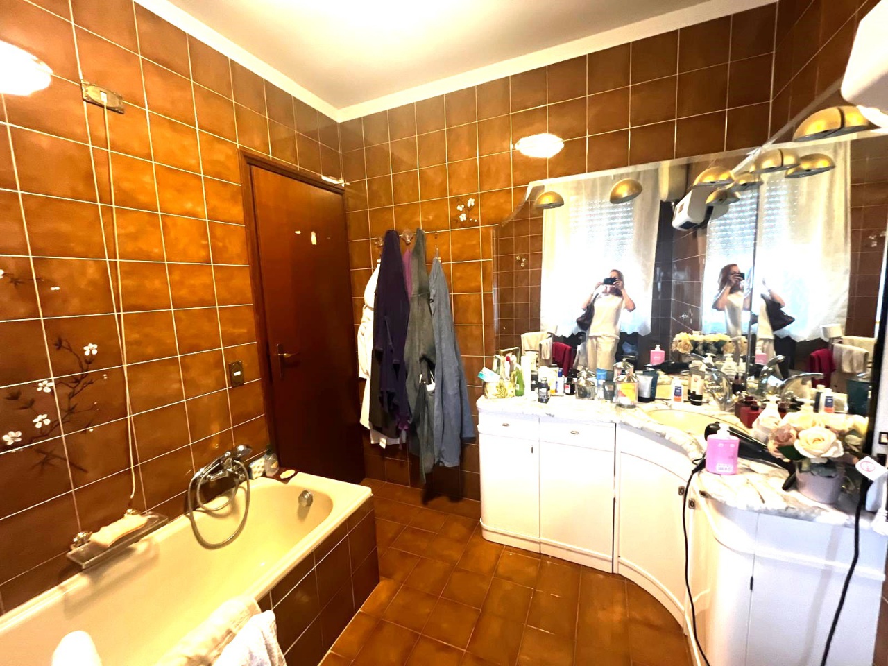 Villa con giardino in via ciro menotti, Poggio a Caiano