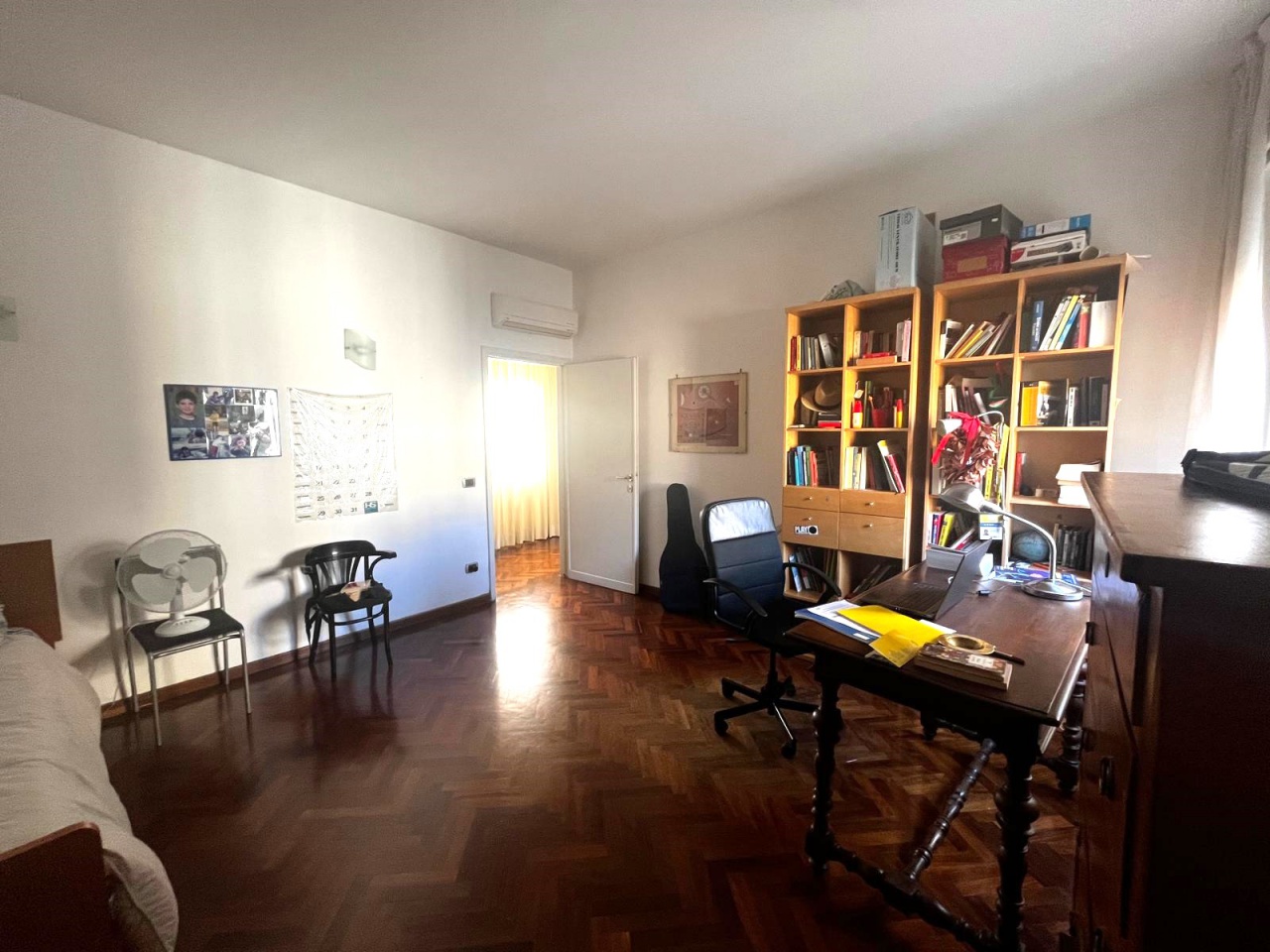 Appartamento con terrazzo in via cavour, Firenze