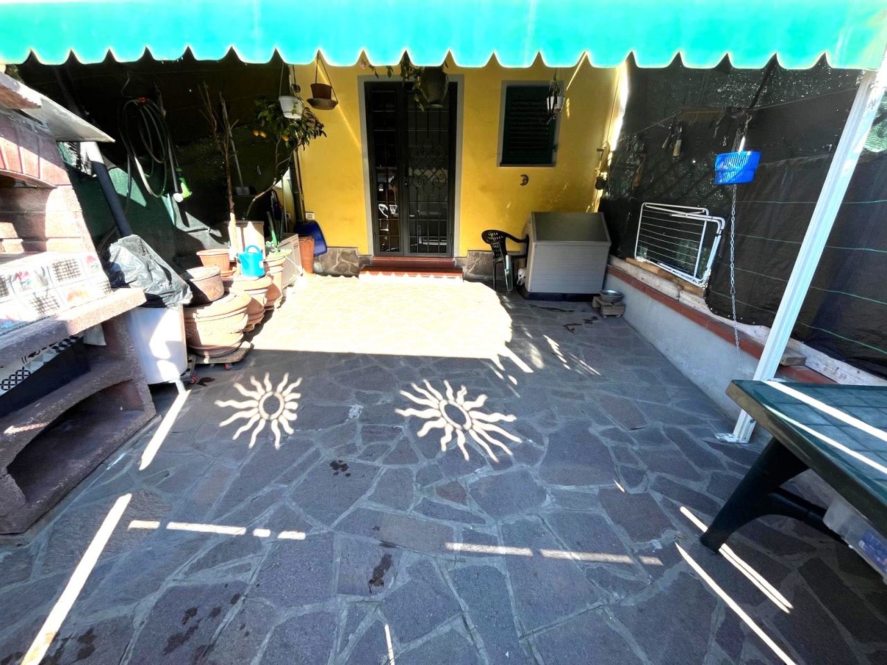 Casa indipendente con giardino in via dei platani, Campi Bisenzio