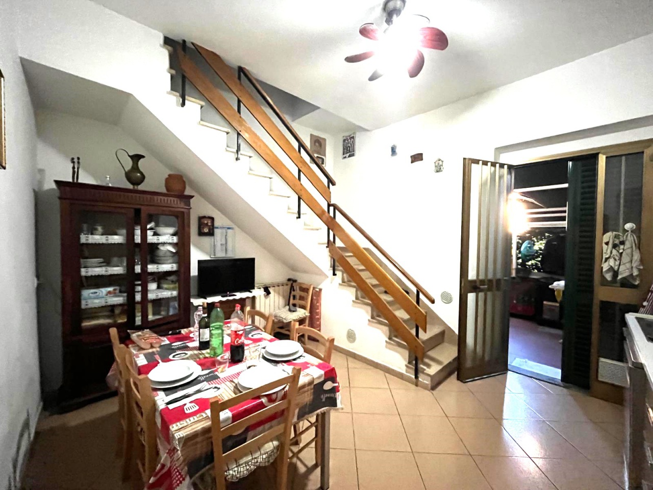 Casa indipendente con giardino in via dei platani, Campi Bisenzio