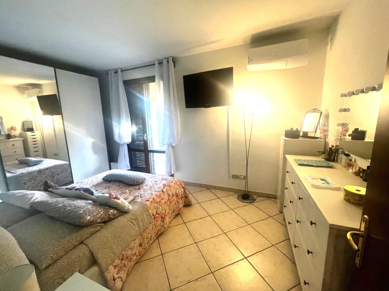 Casa indipendente in vendita a Campi Bisenzio