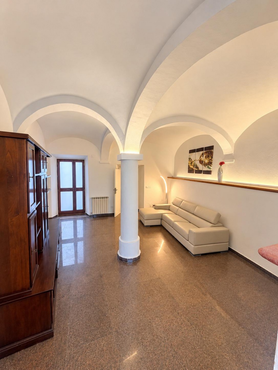 Casa indipendente arredata in affitto a Signa