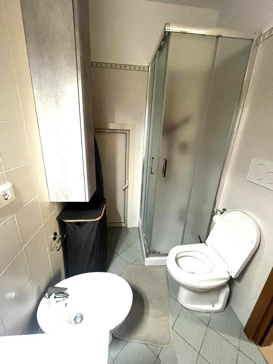 Casa indipendente con giardino in via carraia, Campi Bisenzio