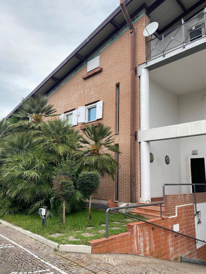 Villa Bifamiliare in affitto a Aversa