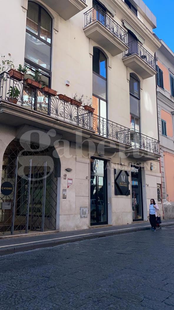 Ufficio in affitto a Aversa