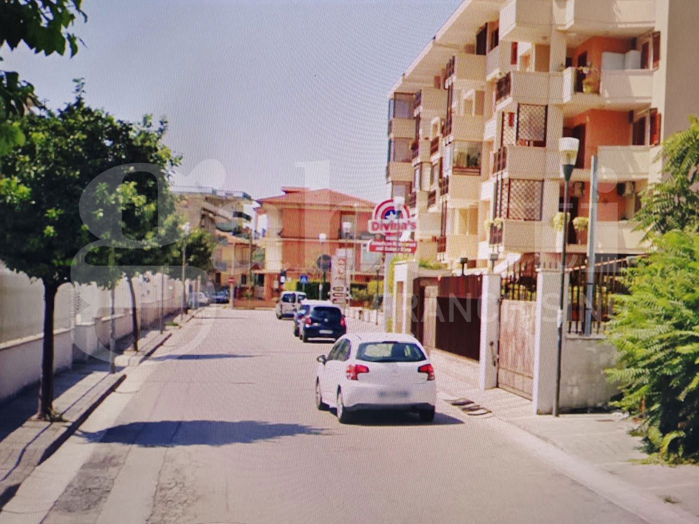 Quadrilocale con box a Aversa