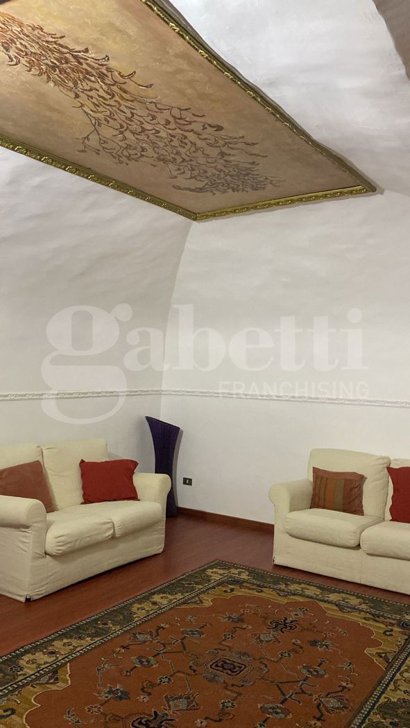 Ufficio in affitto a Aversa