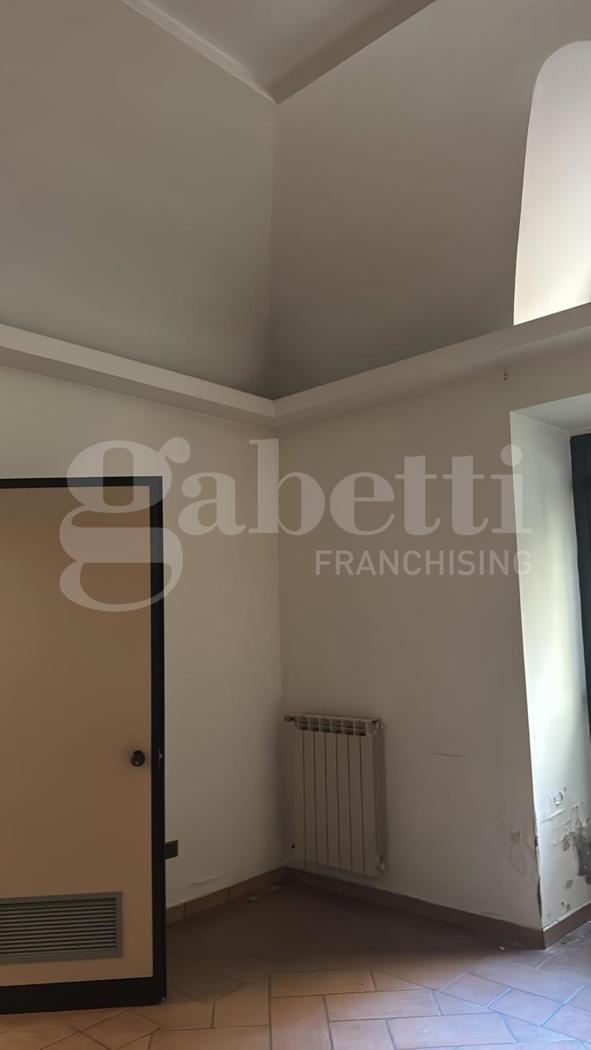 Ufficio in affitto a Aversa