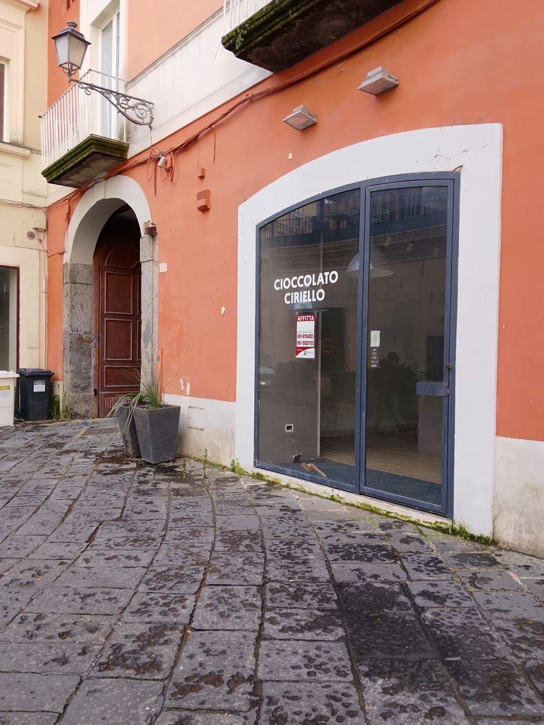 Negozio in affitto a Aversa