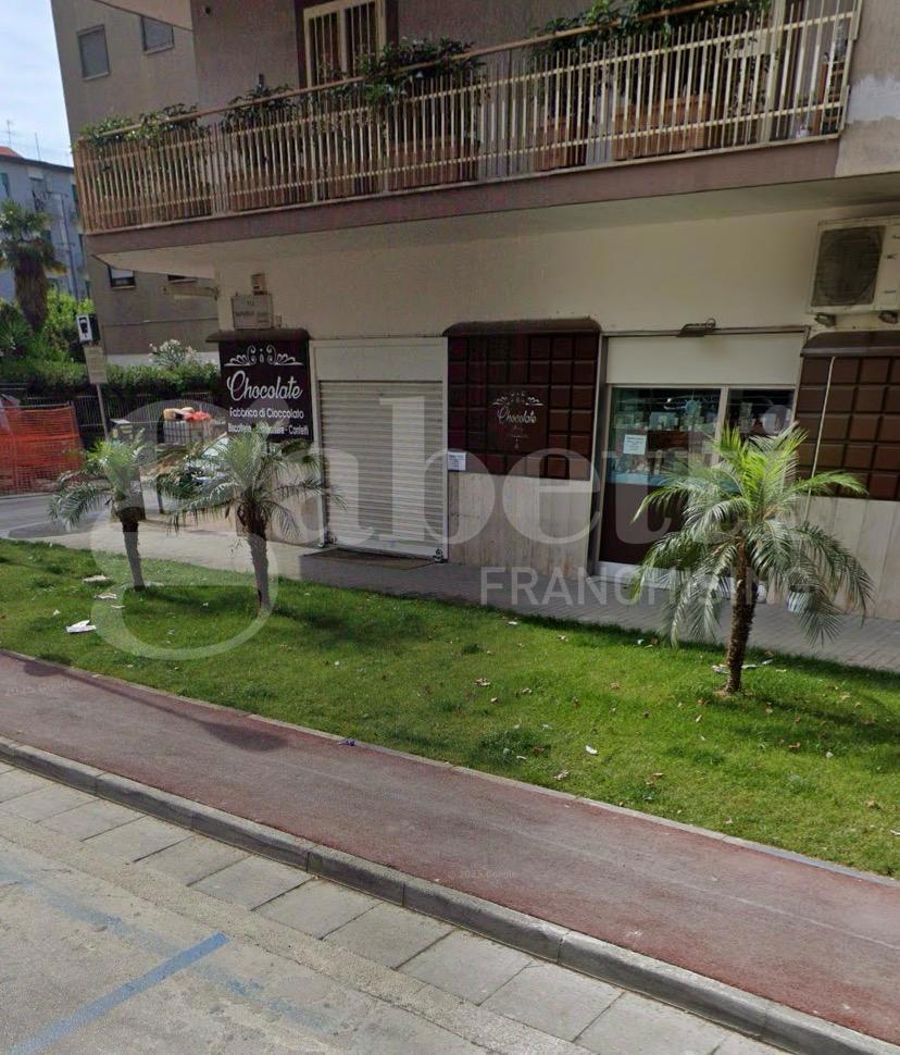 Negozio in affitto a Aversa