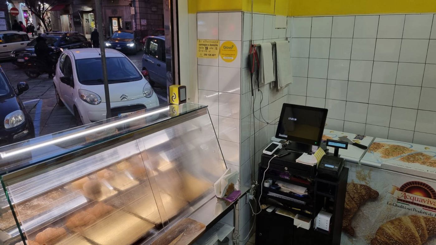 Attivit� commerciale in vendita a Aversa