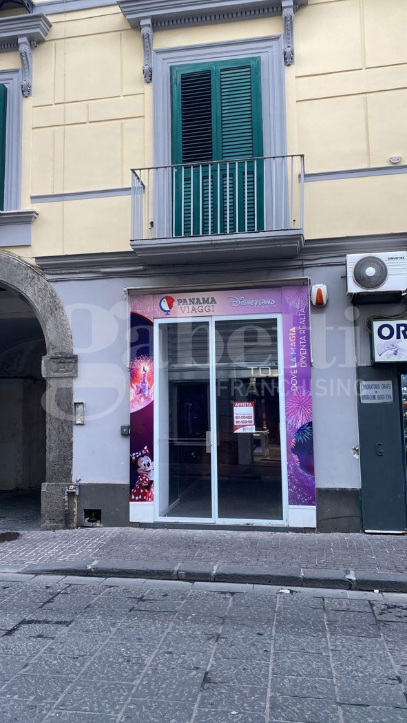 Negozio in affitto a Aversa