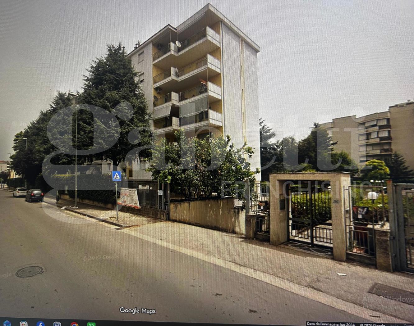 Quadrilocale in vendita a Aversa