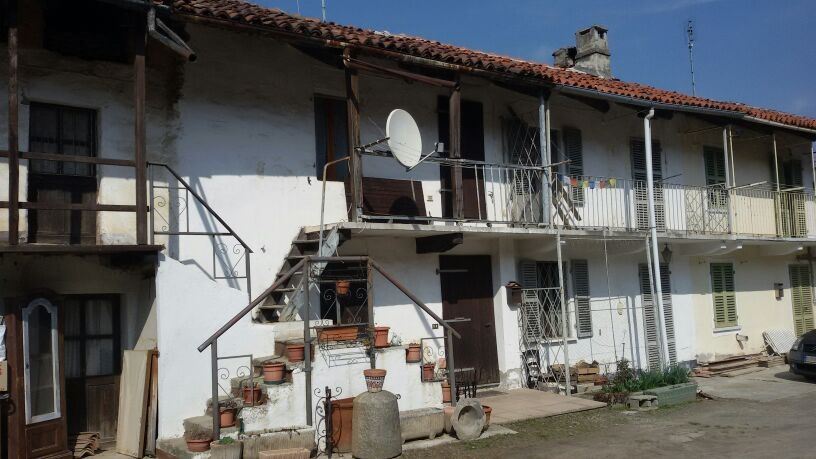 Casa indipendente con giardino a Avigliana