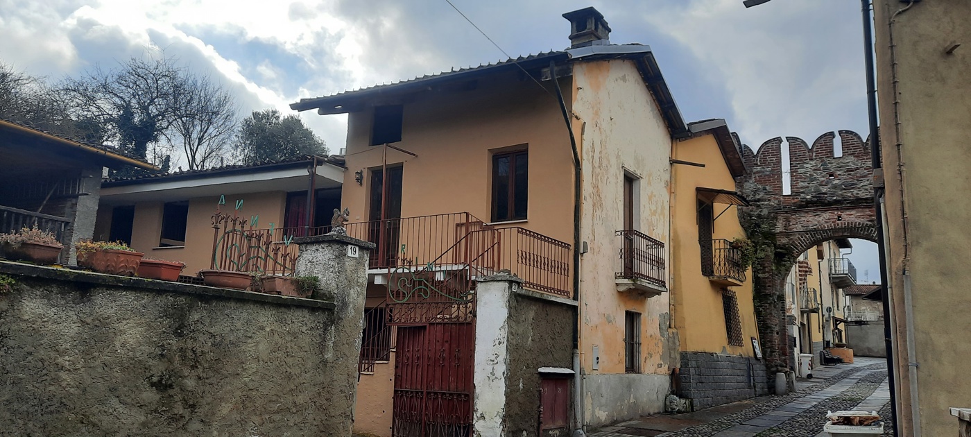 Casa indipendente con giardino a Avigliana