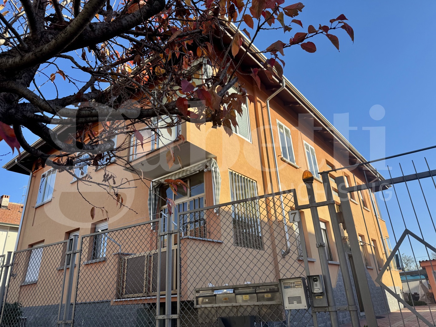 Trilocale da ristrutturare a Alpignano