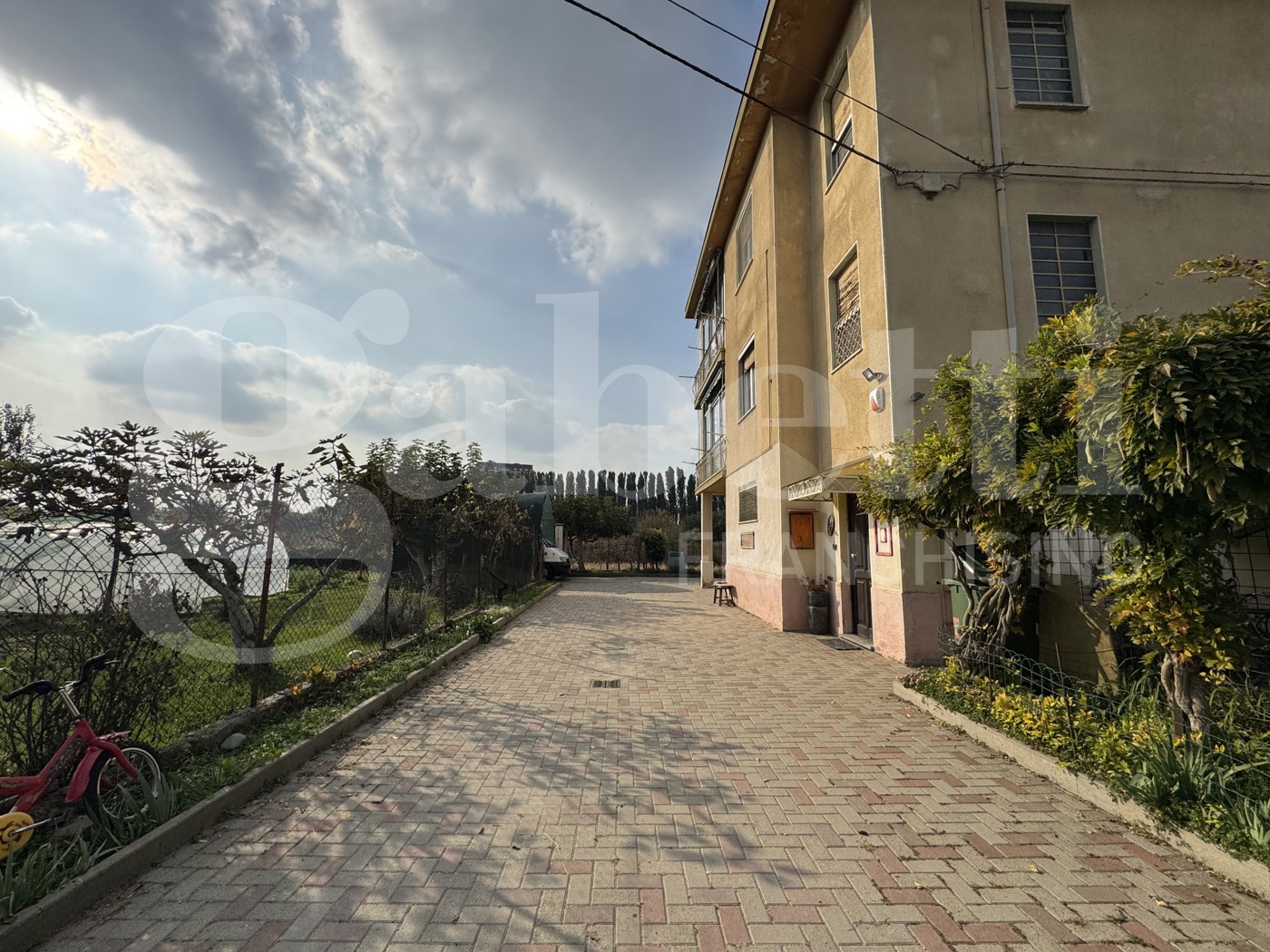 Casa indipendente con giardino a Moncalieri