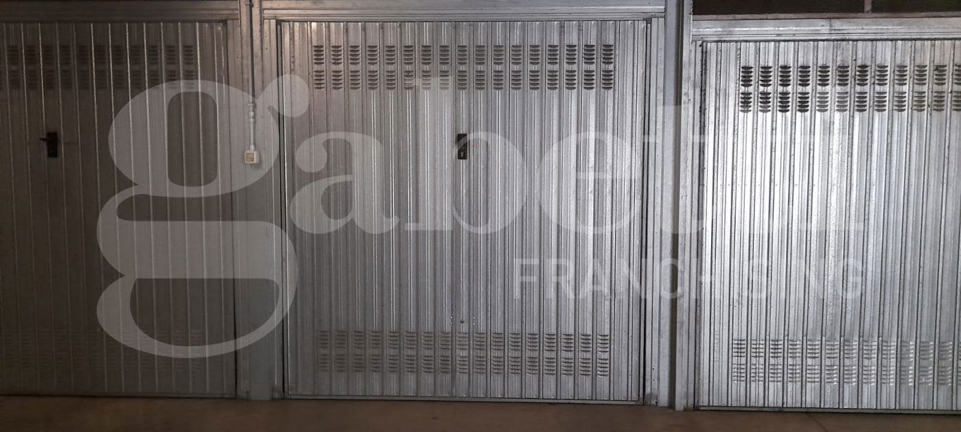 Box/Garage 15mq in vendita a Collegno