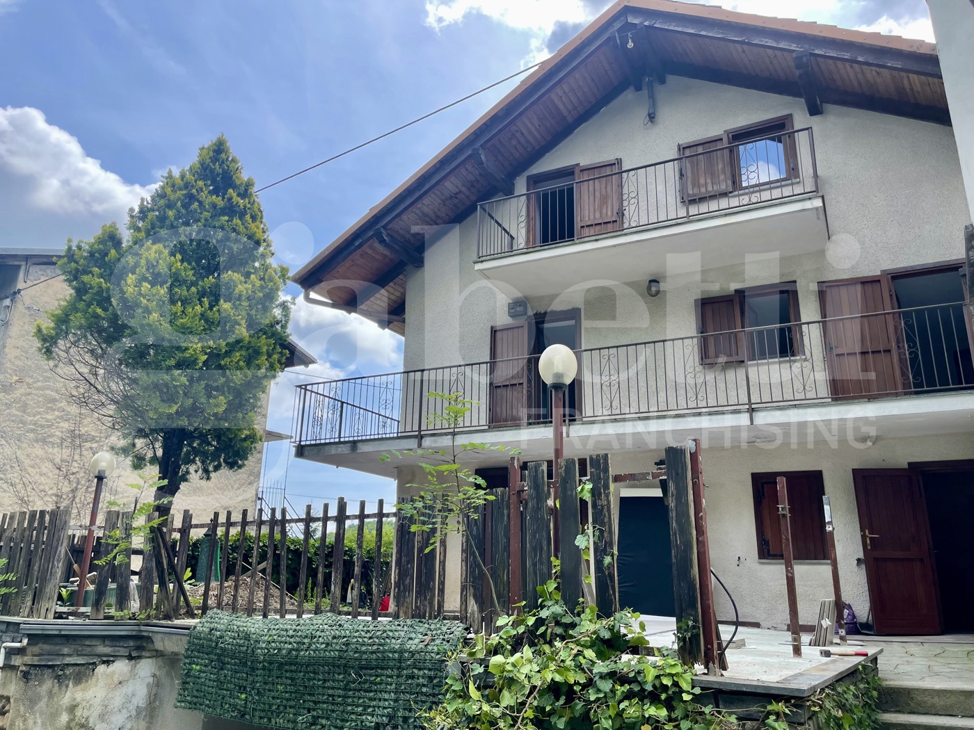 Casa indipendente con giardino a Giaveno