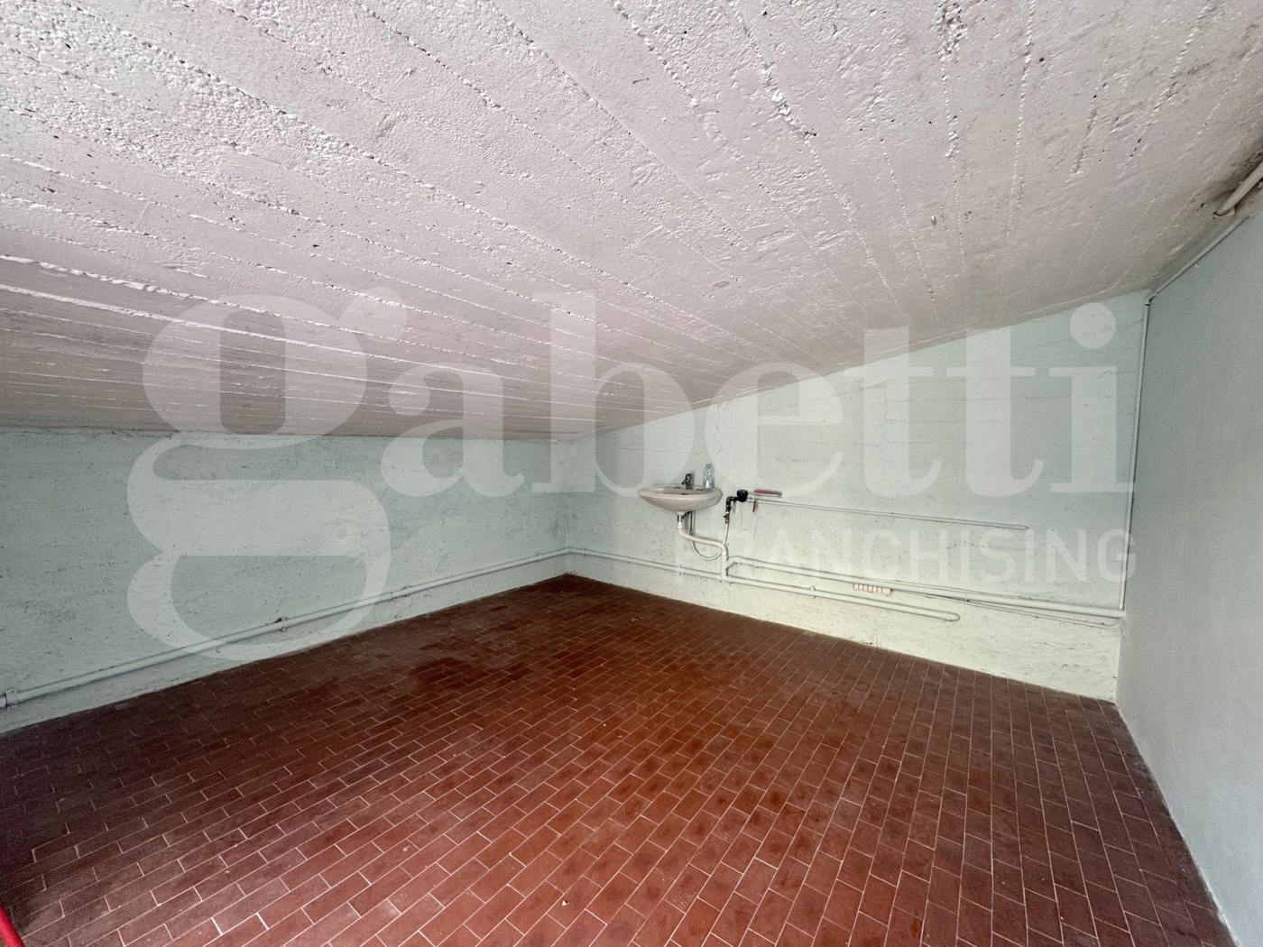 Box/Garage 17mq in vendita a Collegno
