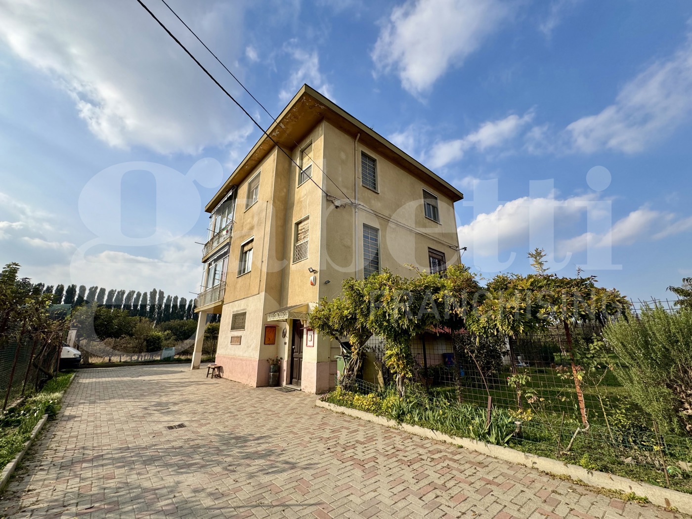 Casa indipendente con giardino a Moncalieri
