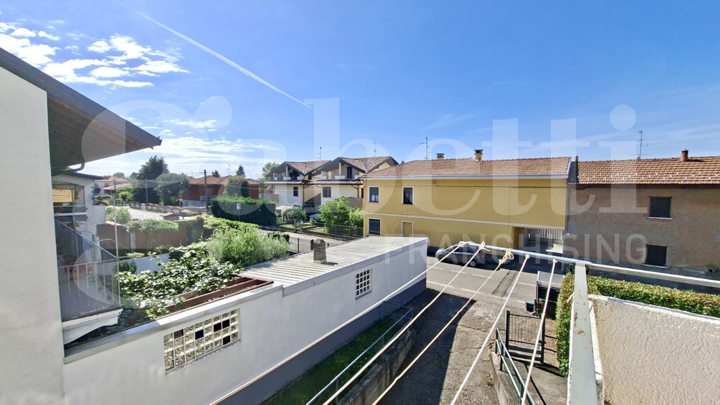 Quadrilocale ristrutturato a Lonate Pozzolo
