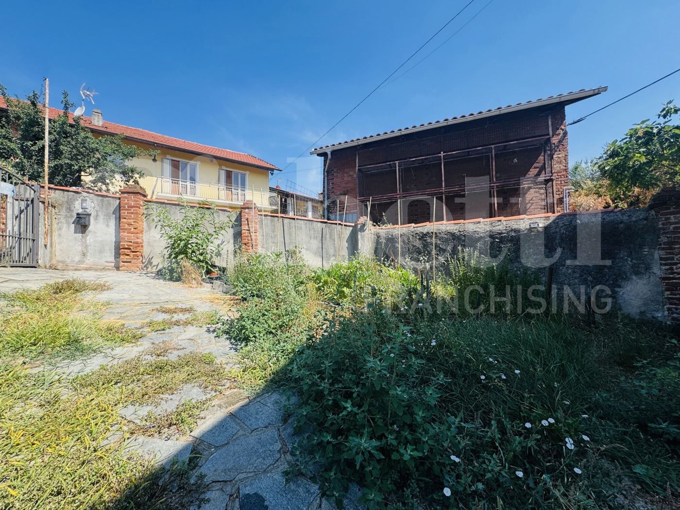 Casa indipendente con giardino a Piossasco