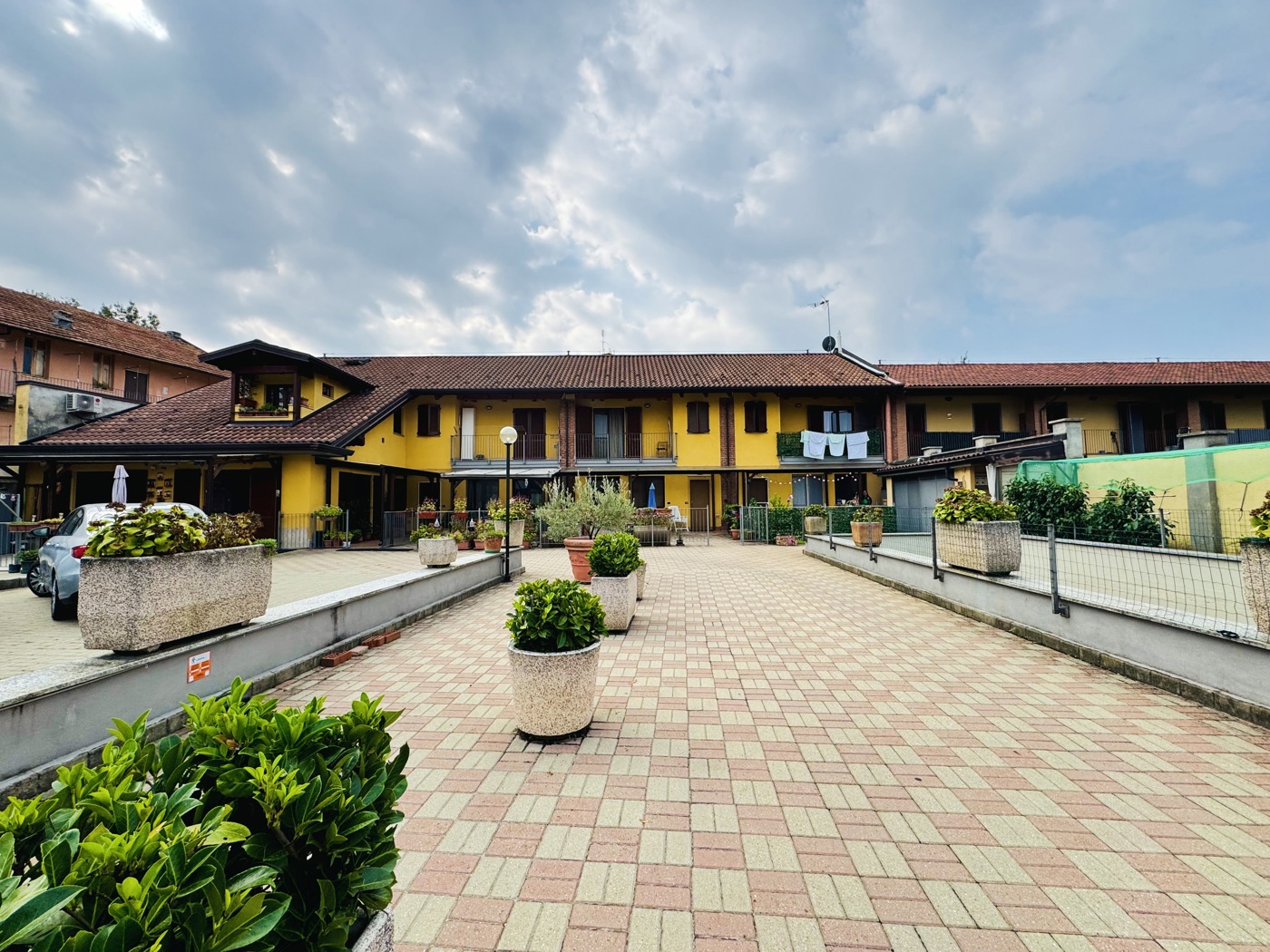 Villa con giardino a Collegno