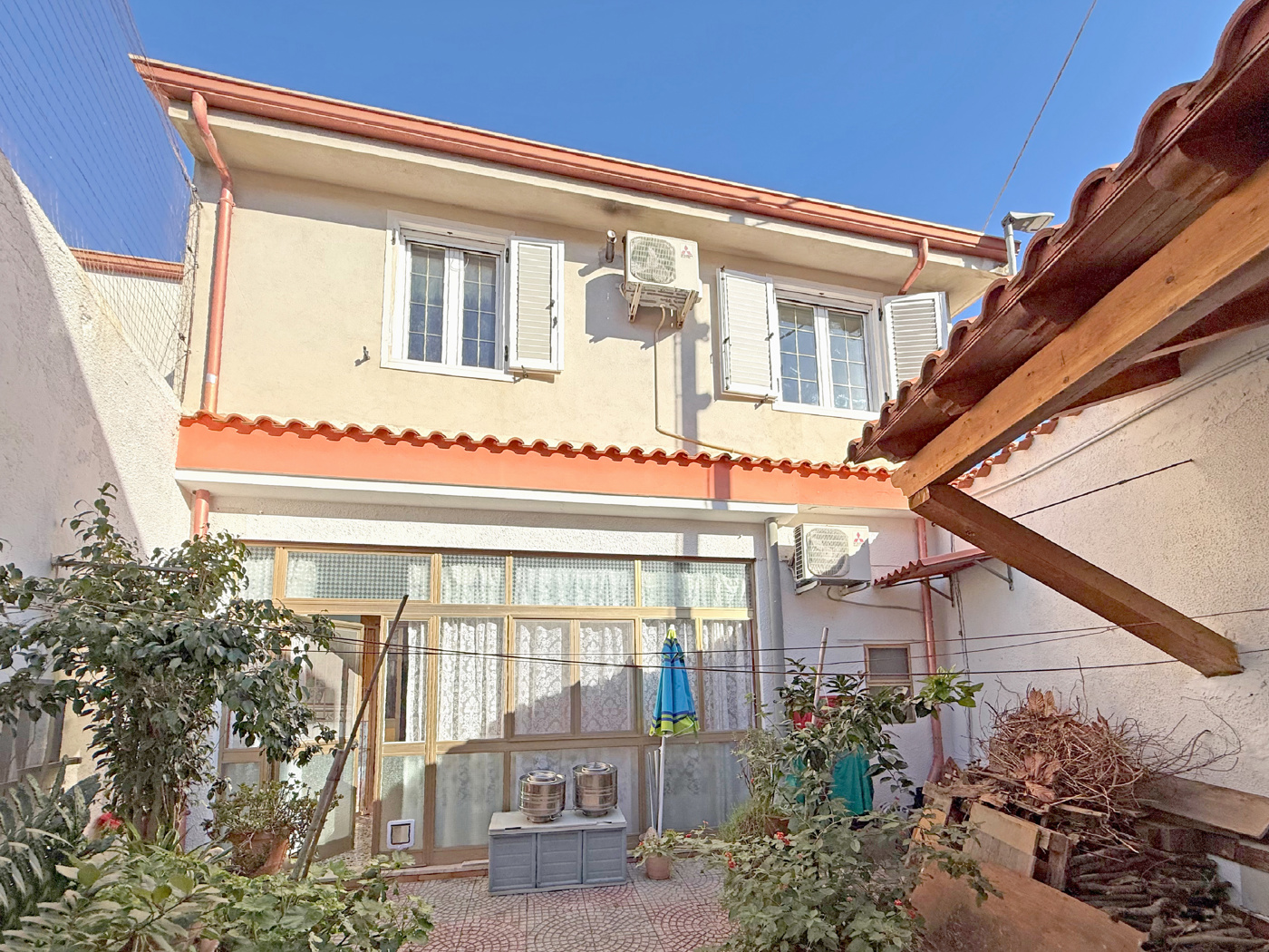 Casa indipendente con giardino a Sanluri